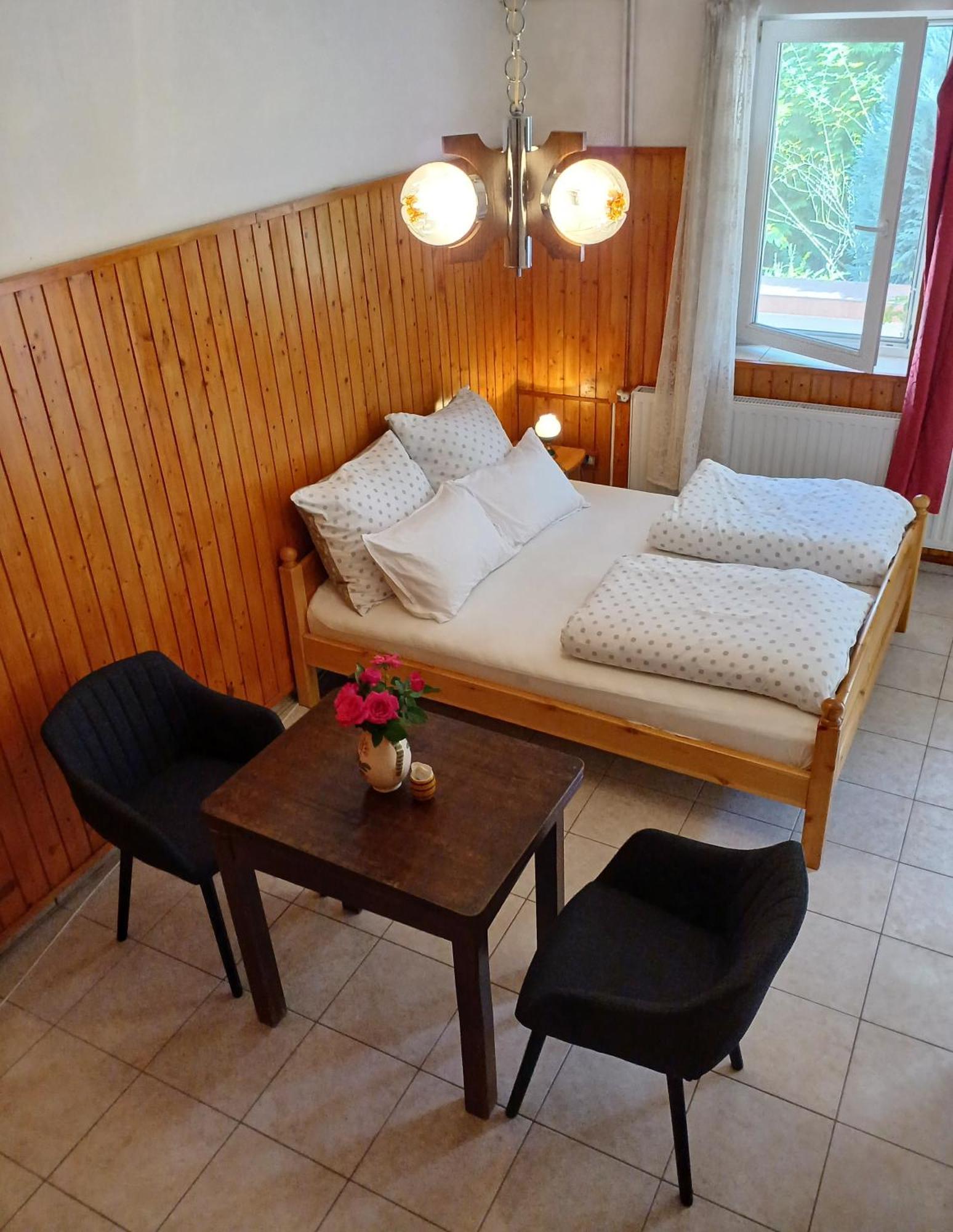 Blues Ryokan Kőszeg Exterior foto
